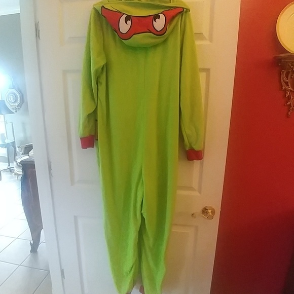Men or Women's Grinch Pajamas * - Picture 2 of 3
